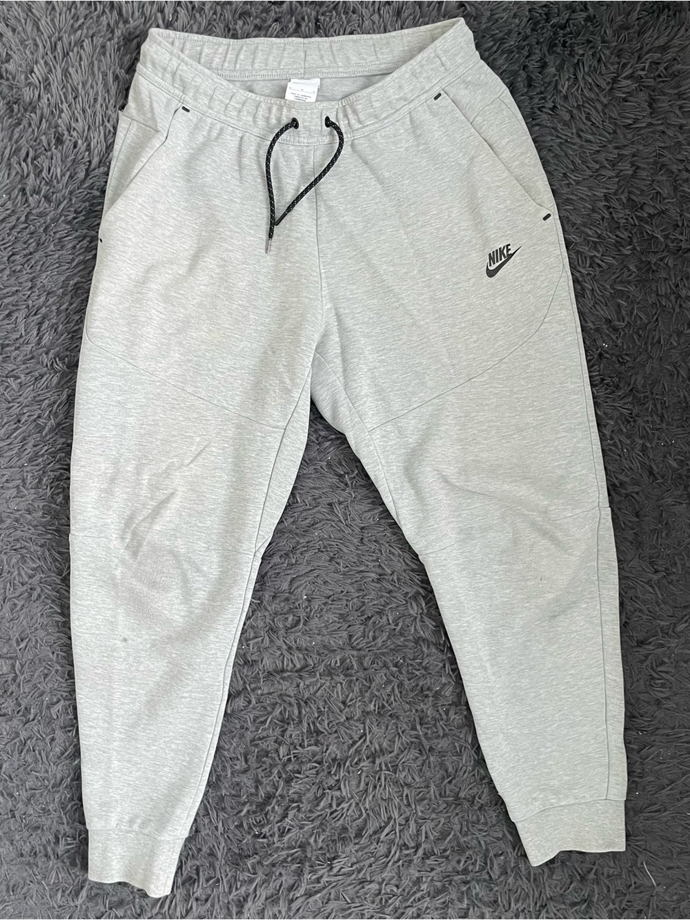 Men Size Medium Nike Sportswear Tech Fleece Joggers Sweatpants Grey